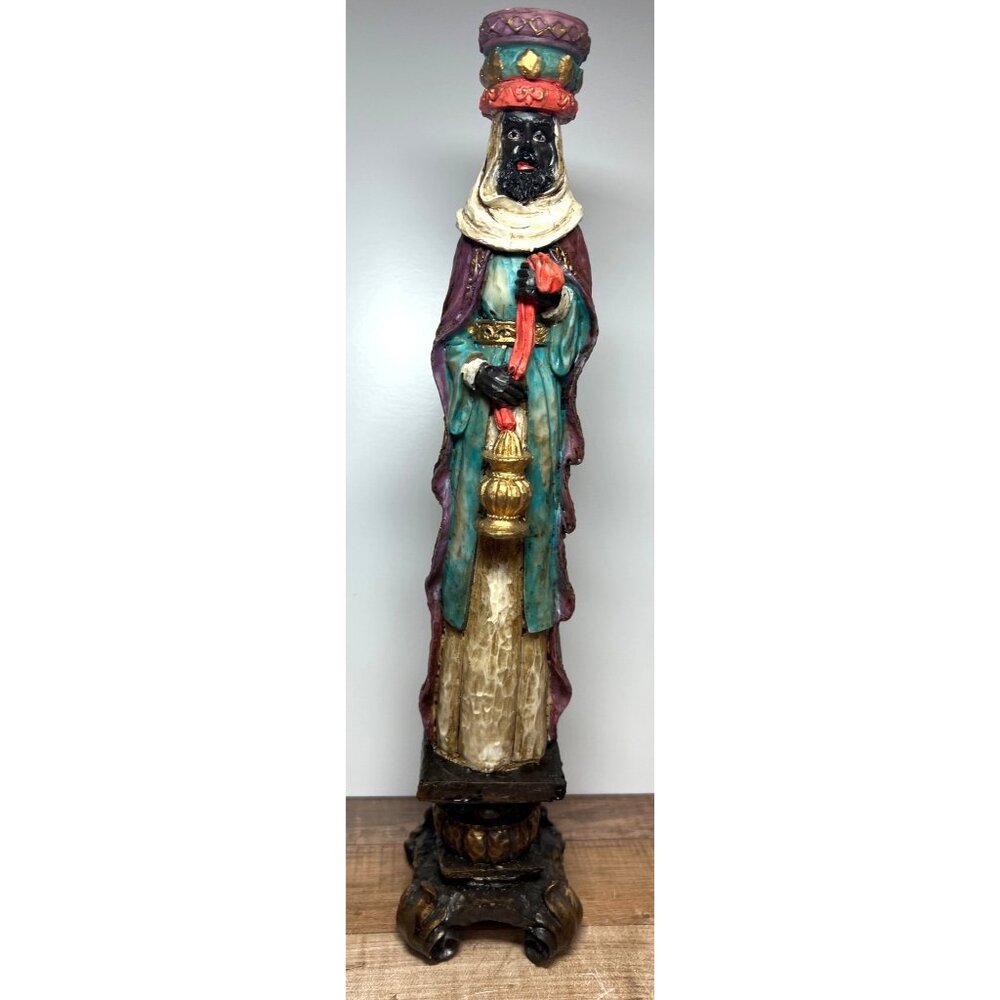 Candle Holder Hand-Painted Resin Figurine Of A Wise Man Holding Gold